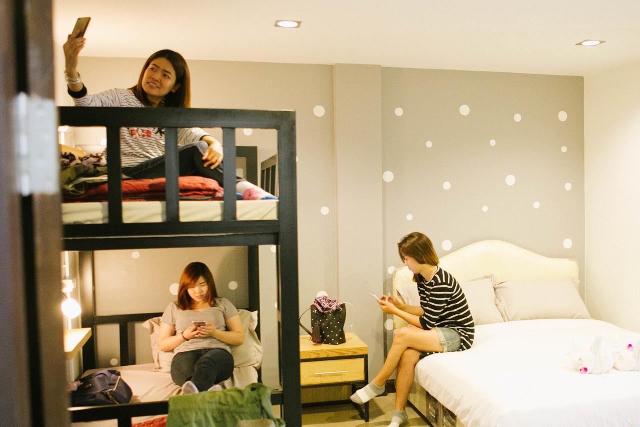 Full stop. Hostel Chiang Mai Esterno foto