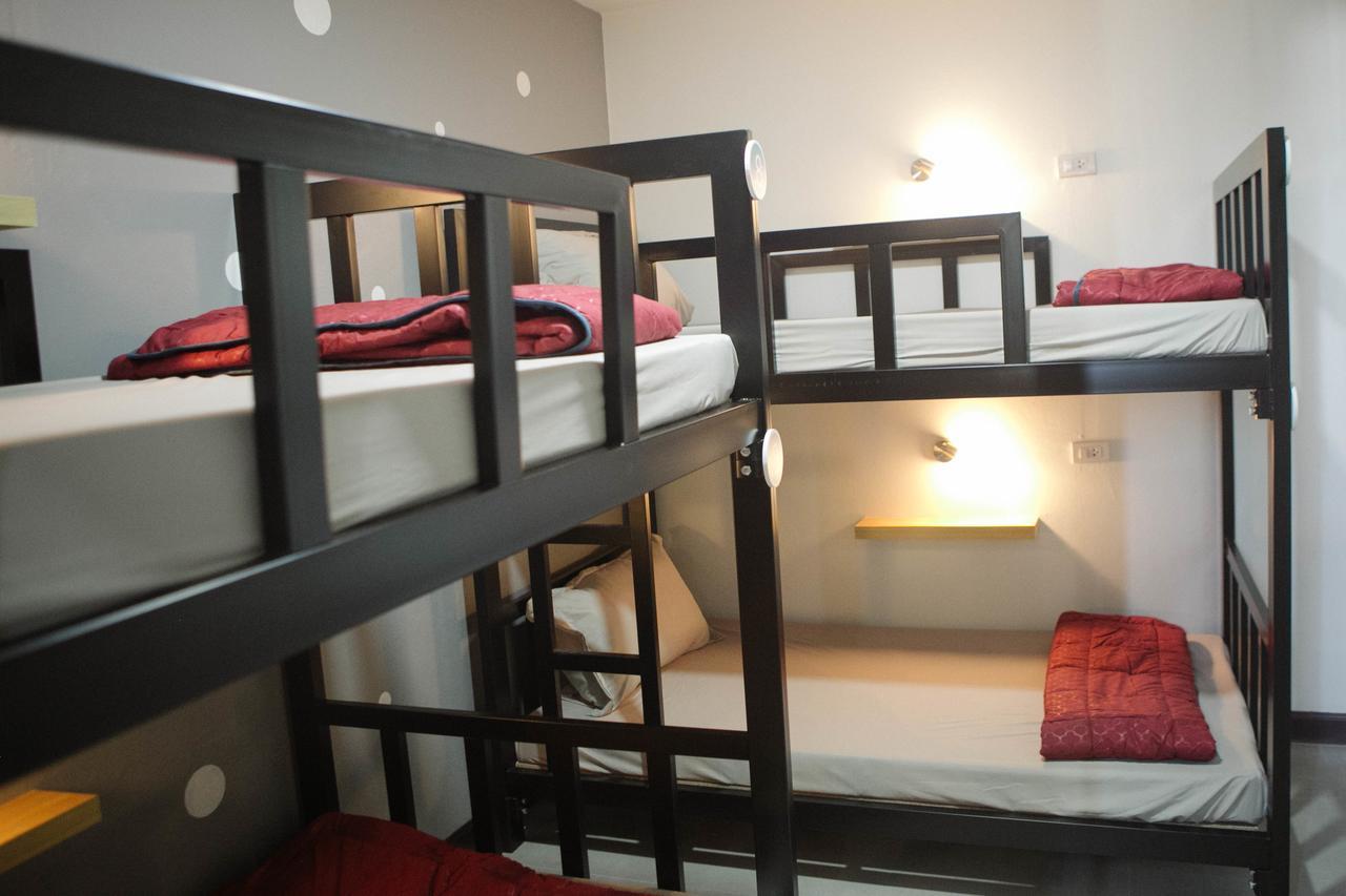 Full stop. Hostel Chiang Mai Esterno foto
