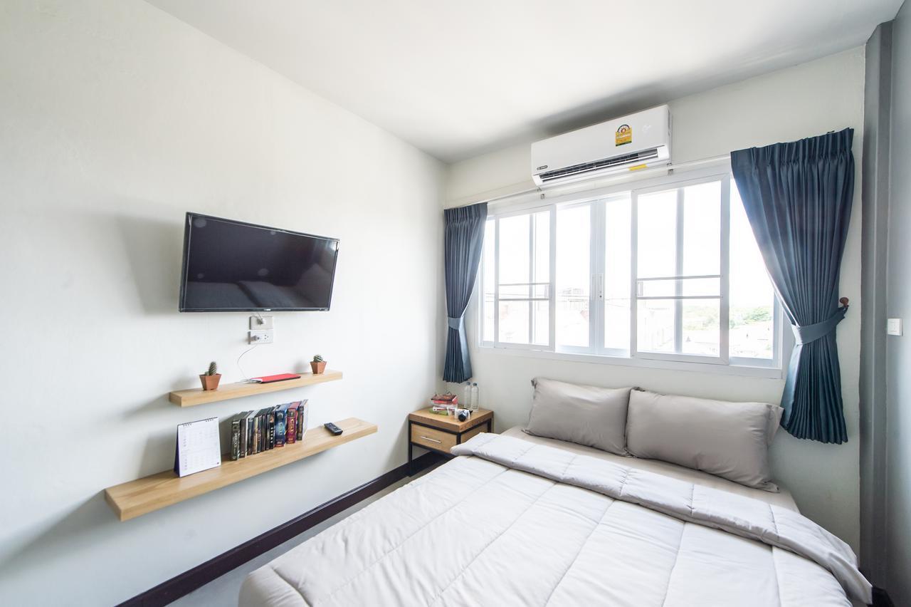 Full stop. Hostel Chiang Mai Esterno foto